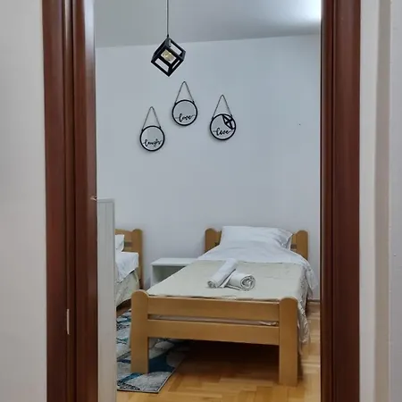 Apartment Chalovski Skopje