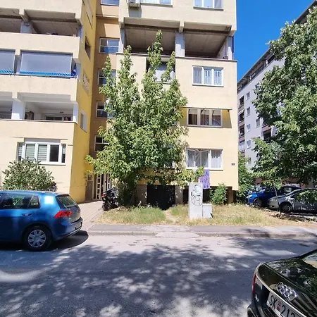 Apartment Chalovski