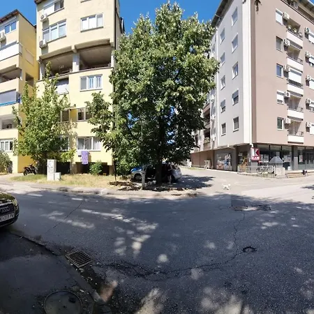 Chalovski Apartment *